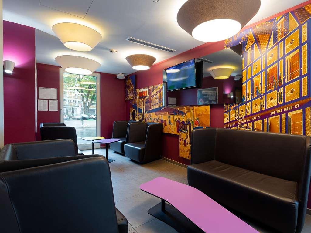 B&B Hotel Düsseldorf-City Interior foto